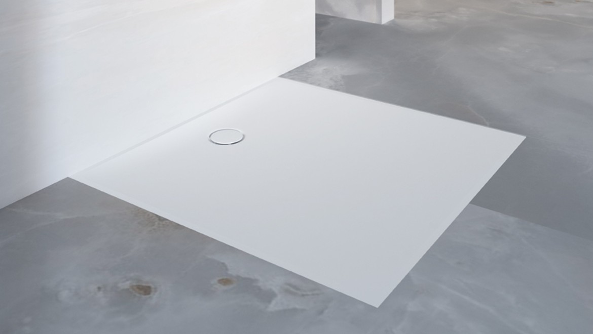 Floor-even shower Floor-even shower