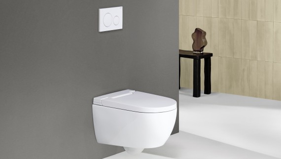 Geberit AquaClean Alba with Sigma20 remote control Geberit AquaClean Alba with Sigma20 remote control