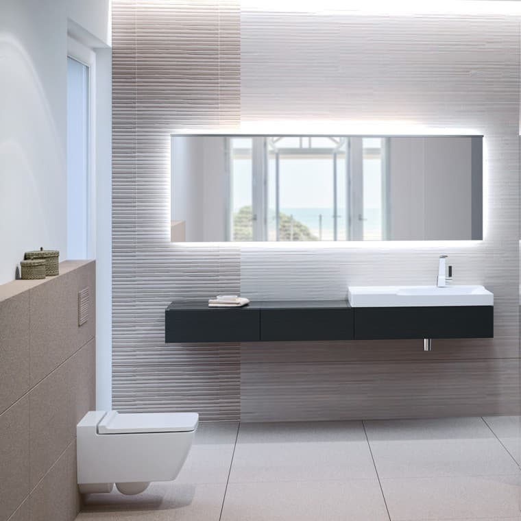 Bathroom with Geberit Xeno² toilet rimfree, actuatorplate Sigma70 and washbasin Bathroom with Geberit Xeno² toilet rimfree, actuatorplate Sigma70 and washbasin