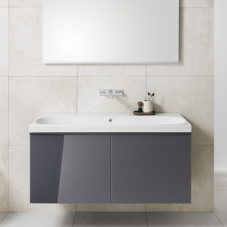 Bathroom with furniture made of wood from the Geberit Acanto series Bathroom with furniture made of wood from the Geberit Acanto series